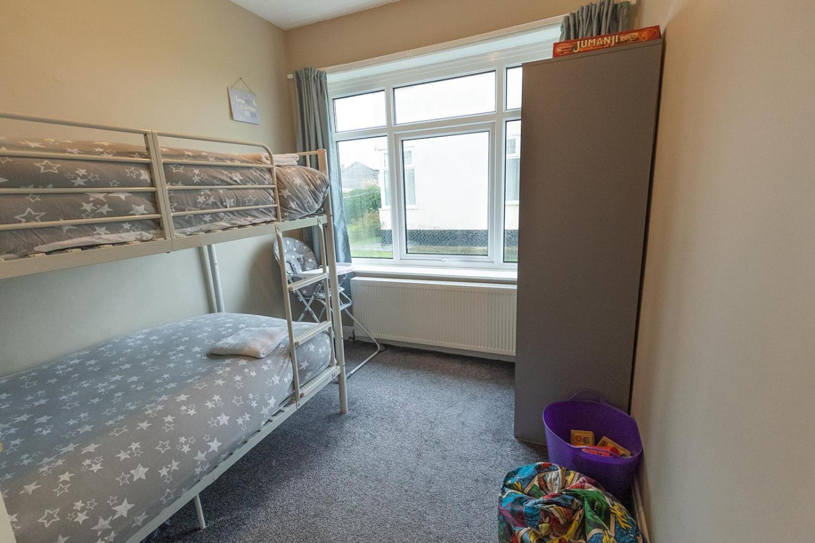 Beachfront Apartment - Ground Floor Apartment With Sea Views, Next To The Beach, Bridlington, North Yorkshire Bessingby Buitenkant foto