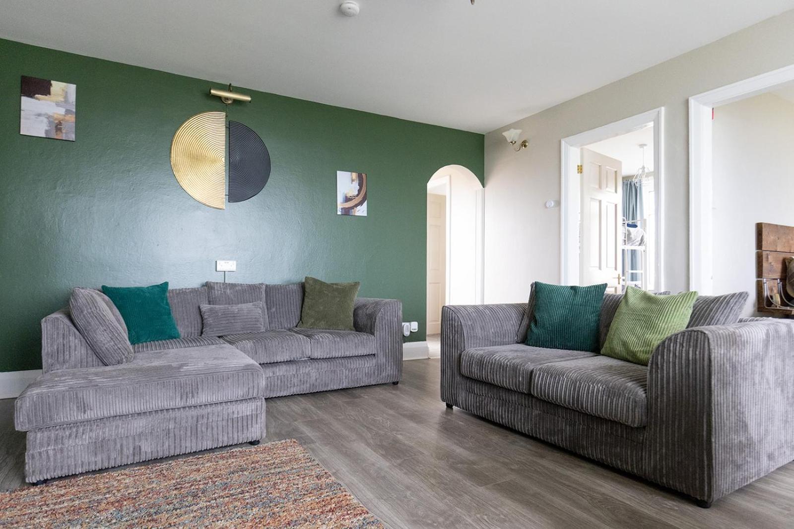 Beachfront Apartment - Ground Floor Apartment With Sea Views, Next To The Beach, Bridlington, North Yorkshire Bessingby Buitenkant foto